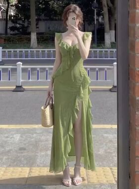 小个子绝美不撞款绿色小飞袖连衣裙子女装2026新款夏季不规则长裙