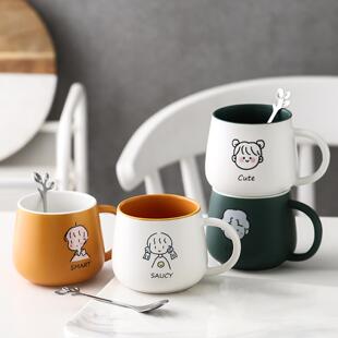 陶瓷水杯带勺可爱情侣杯色釉贴花卡通人物商务礼品彩盒装 礼物