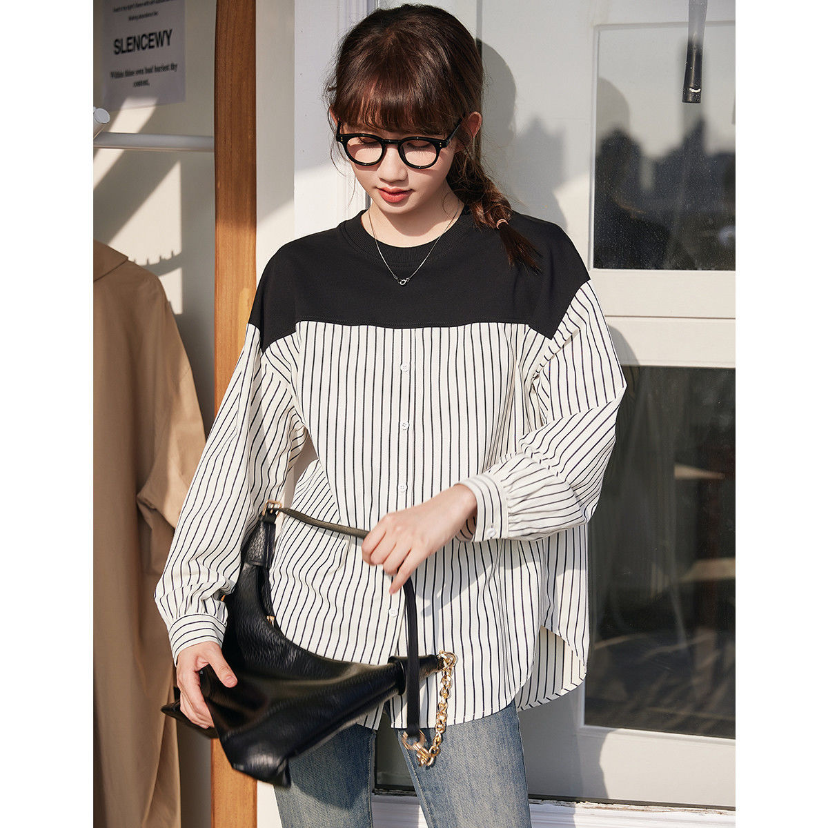 春秋季2025年新款圆领卫