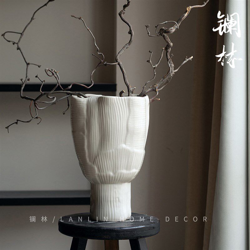 侘寂复古陶瓷花瓶新中式手工白色简约花器酒店民宿茶室古朴纯与白