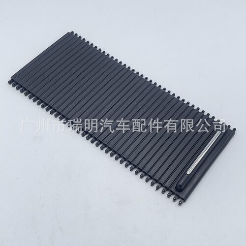 斯巴鲁翼豹中控水杯架拉帘盖板
