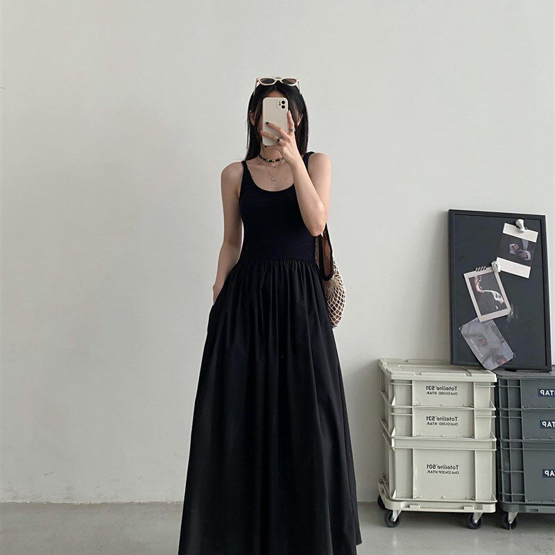 sun柚 白色针织吊带连衣裙女2024高级感气质长裙收腰无袖背心裙子