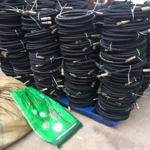 SAE100 R2 EN853 2SN汽车举升机叉车用橡胶油管 液压钢丝胶管总成