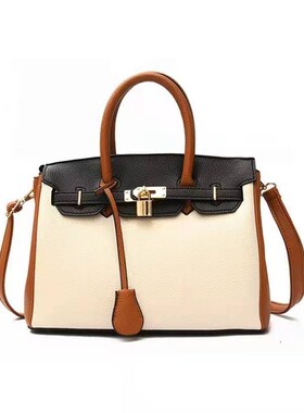 样板房衣帽间女士挎包摆件玄关梳妆台拎挂衣柜陈列道具软装饰品