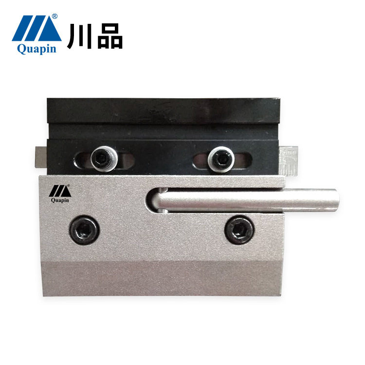 用于亚威扬力折弯机63T/100T标准 40T规格不同螺纹手柄快速夹具图片