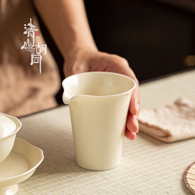 中式陶瓷定窑白公道杯小号直身分茶器茶匀杯仿宋复古功夫茶具单个