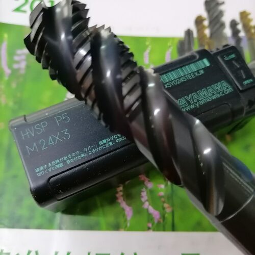 日本YAMAWA Z-PRO 多功用型钢材用螺旋丝攻 HVSP M24*3.0