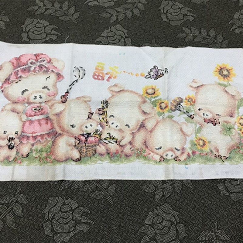 纯手工十字绣成品温馨猪满家小猪一家大幅新款客厅卧室包邮