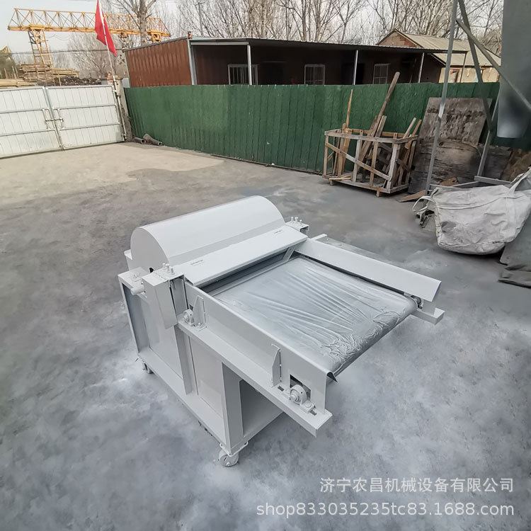 废旧衣服粉碎开花机价格皮羊毛开散机 下脚料钉板开松设备