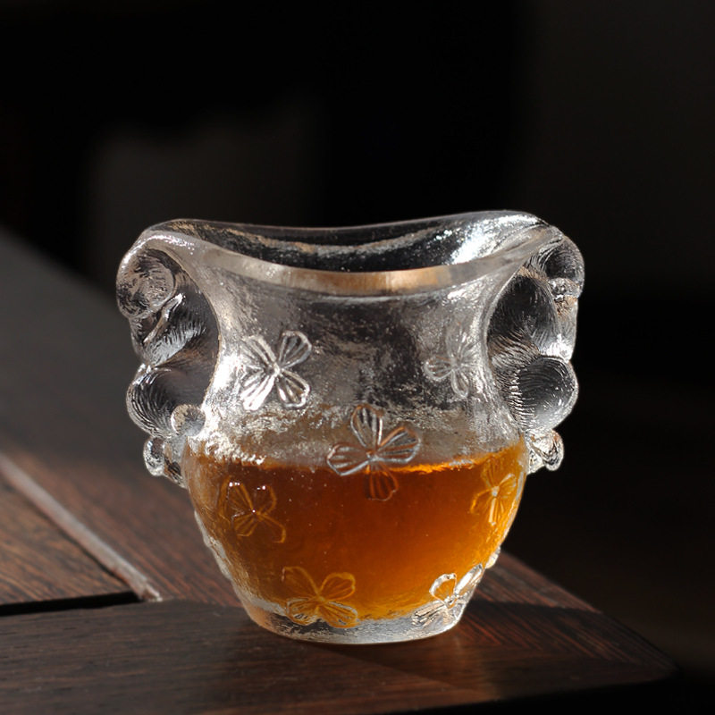 古洛琉璃桂兔琉璃杯 文创茶道杯手工玻璃酒杯女主人品茗喝茶小茶图片