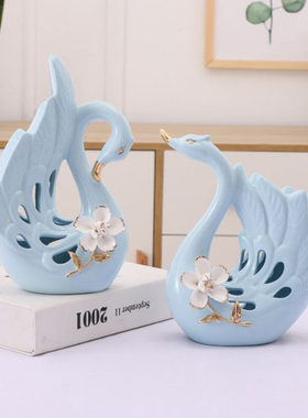 天鹅摆件陶瓷欧式客厅送礼创意一对电视柜酒柜家居装饰品结婚礼物