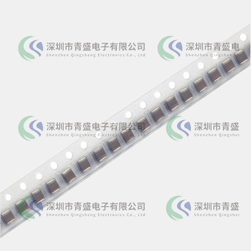 贴片电容CL32B105KBJNNNE 1210 105K 50V K档 10% X7R材质