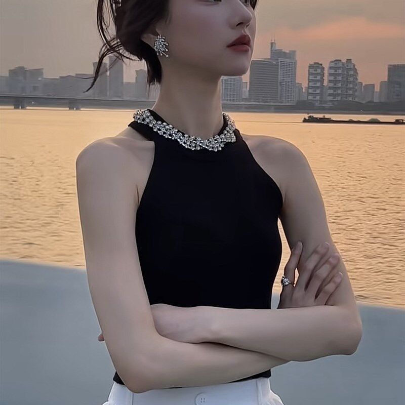 夏季高级带钻挂脖吊带背心女外穿性感无袖短款收腰针织甜辣风上衣