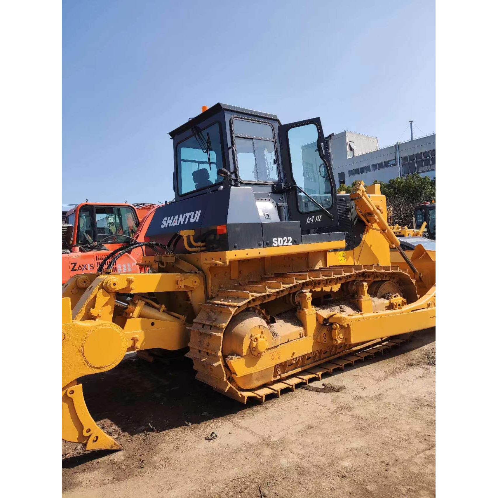 山推SD220推土机