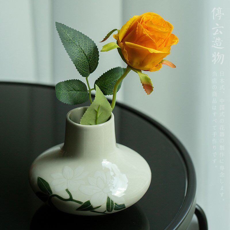 景德镇手绘陶瓷花瓶简约清新水培花器干花花插家居餐桌摆件装饰