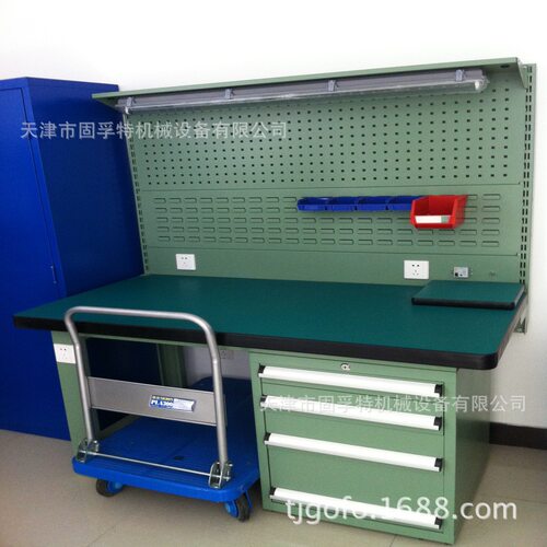 河北带挂板工作台 移动工作台 特殊工作台生产定制厂家