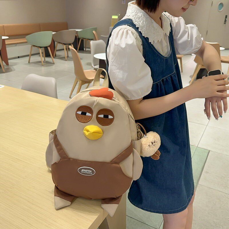 稀奇古怪的双肩包小学生书包女可爱卡通小鸡双肩包超萌研学小书包