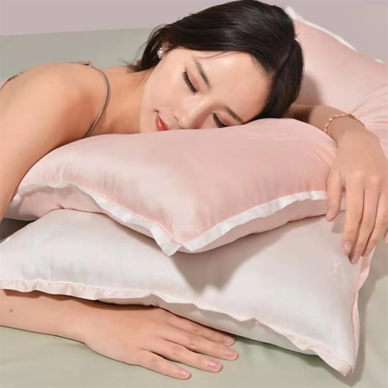 蚕丝超矮枕头低枕软枕家用男薄枕护颈椎女单人助睡眠超软超柔枕芯
