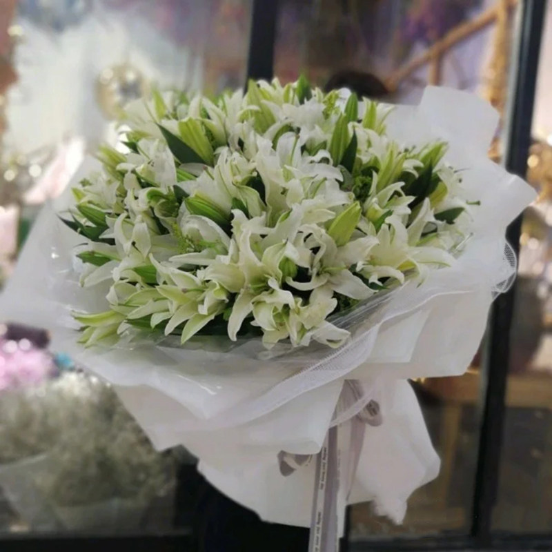 香水百合鲜花束康乃馨北京上海广州杭州生日鲜花速递同城配送花店