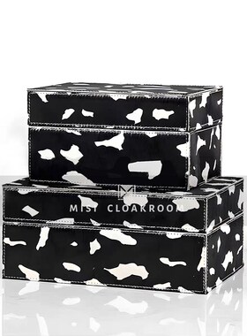 轻奢样板间装饰品摆件设计师搭配客厅书房书柜高级感首饰盒喇叭狗