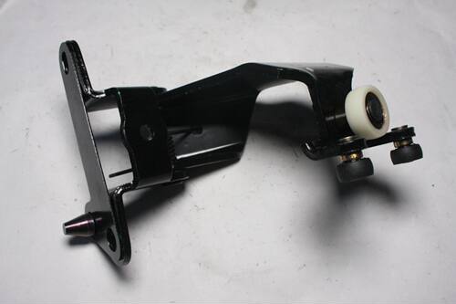 LT11-73-2B0F适用于马自达M8中门滑轮/L后中 手动