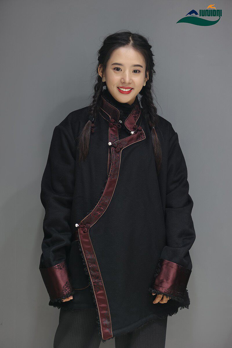 2021年新款藏装外套男装冬季藏服加绒藏式上衣女藏族传统棉衣大码