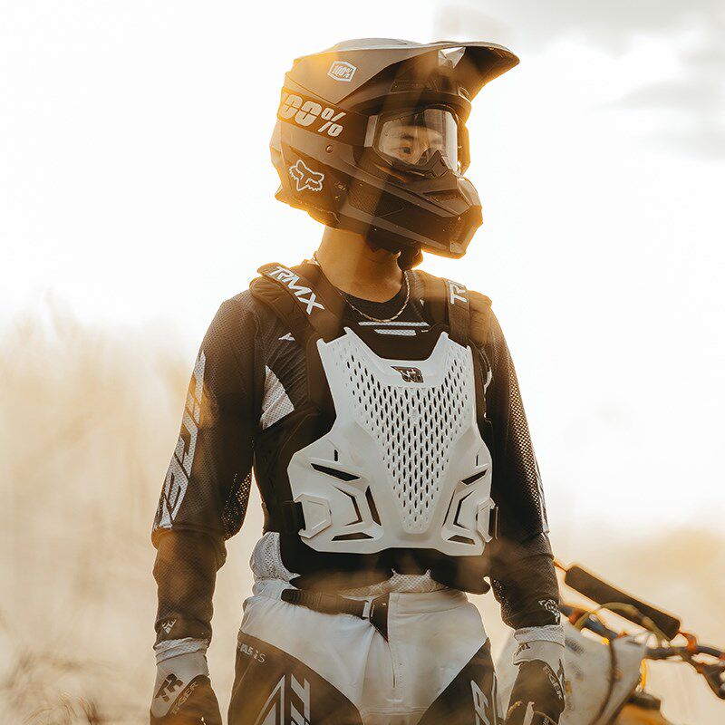 虎牌H6摩托车护甲越野骑行护具防胸防摔背心林道机车拉力赛车通用