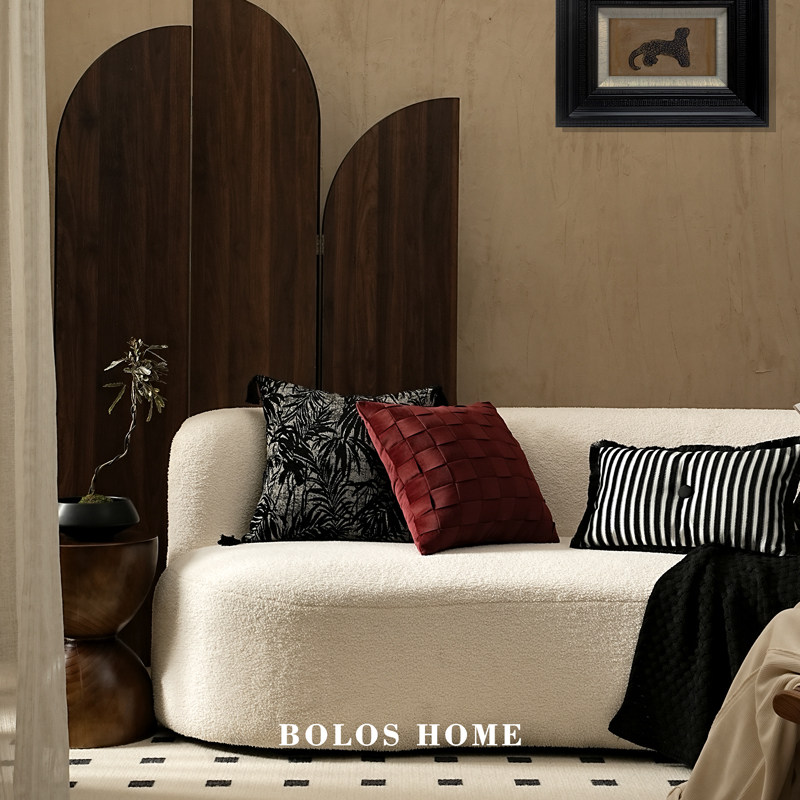 柏洛斯Colorful轻奢红色绒布样板房客厅沙发高级感背靠腰枕抱枕