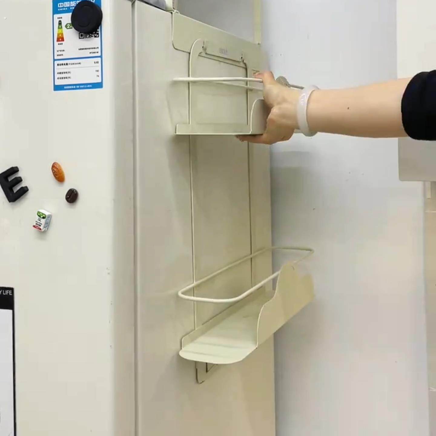 冰箱置物架侧面收纳神器厨房用品大全家用侧壁保鲜膜多层挂架子