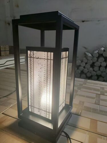 新中式太阳能柱头方形草坪灯