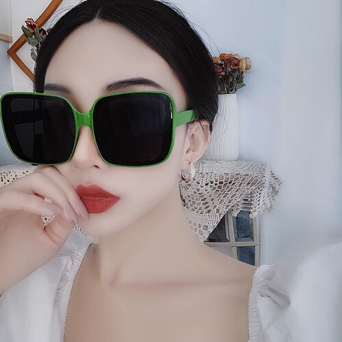 韩版四方框方形白色眼镜圆脸度假街拍偏光墨镜女遮脸显脸小太阳镜