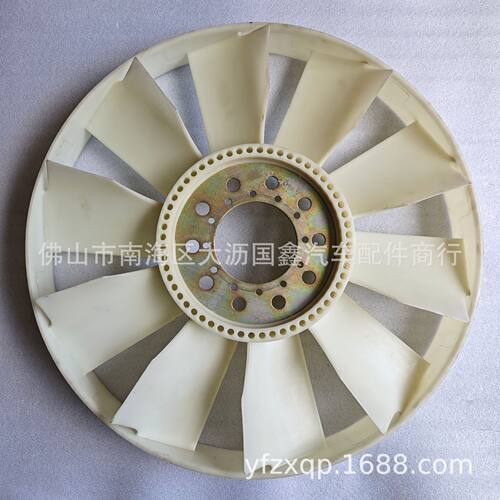 东风柳汽乘龙H7发动机风扇叶