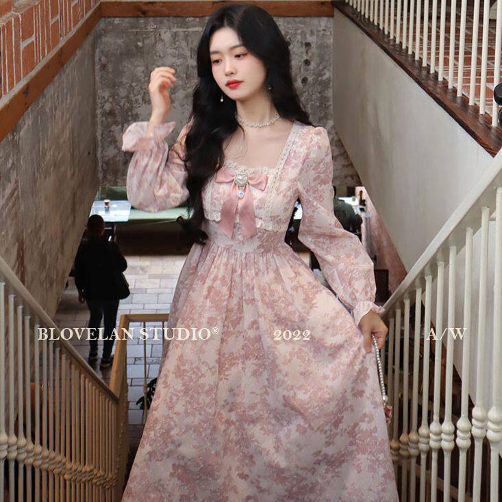 法式甜美碎花长袖连衣裙女秋季高级感气质长裙收腰温柔风仙女裙子
