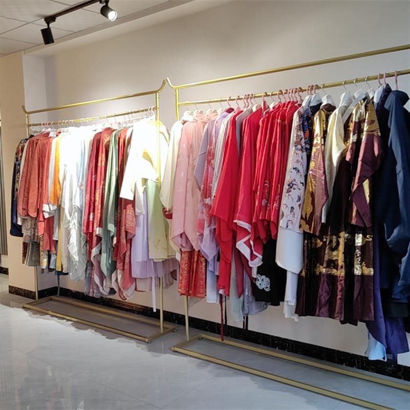 中式婚纱架子旗袍礼服展示架影楼工作室落地式拖尾挂衣架秀禾货架
