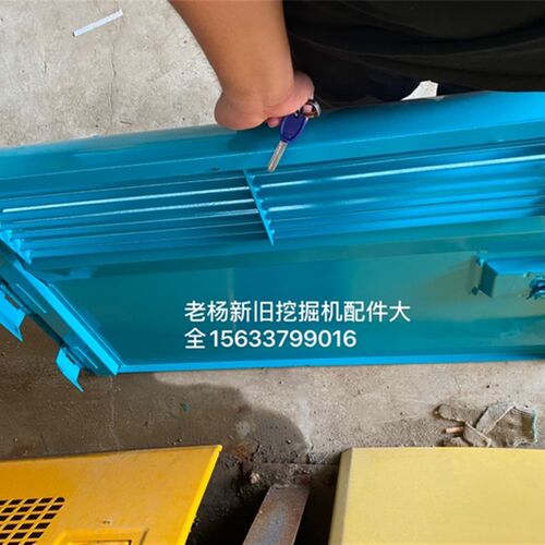 山河智能385挖掘机 水箱边门 液压泵边门空滤油箱侧门偏盖护板罩