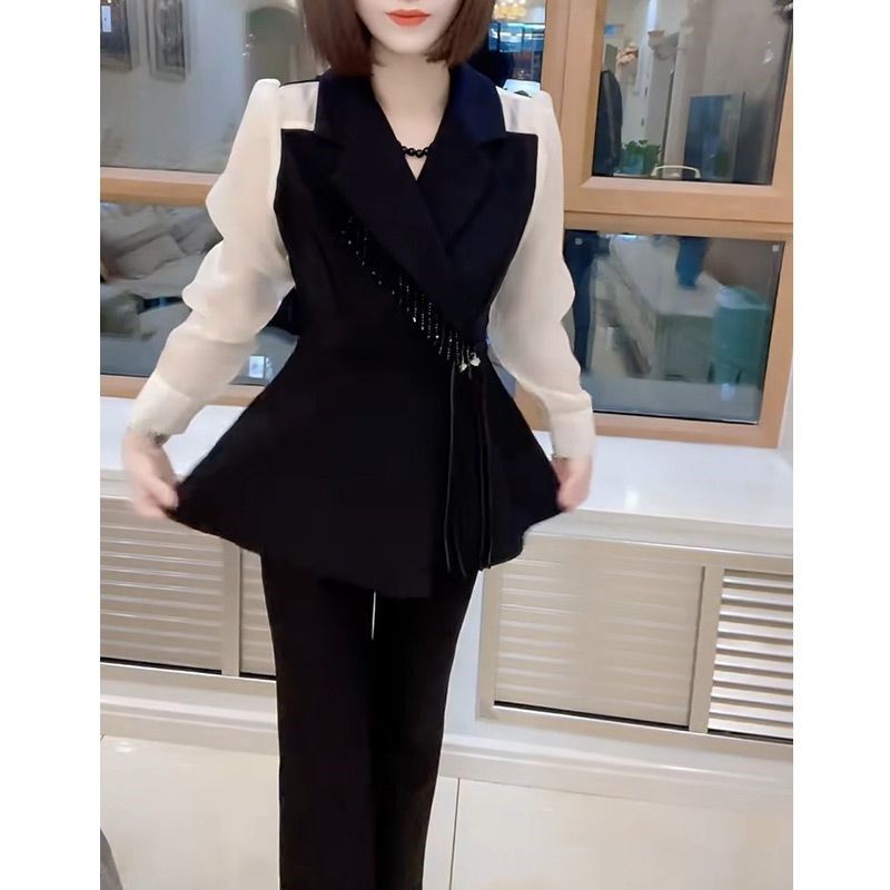 时尚高级感拼接套装女2024春季新款显瘦西装领子上衣微喇裤两件套