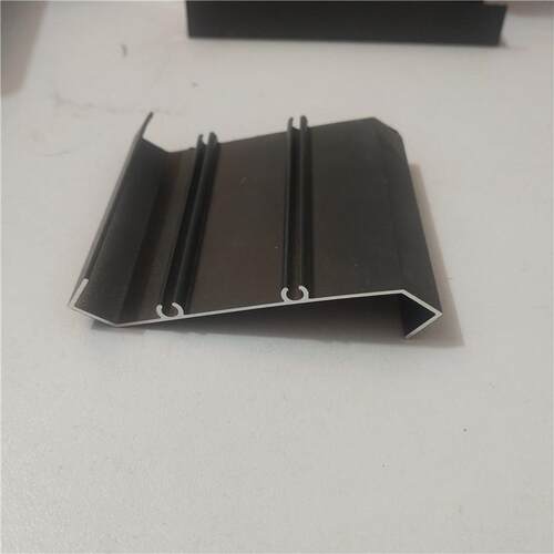 铝合金百叶片百叶窗型材灰色咖啡色白色防水百叶型材65*75壁厚1mm