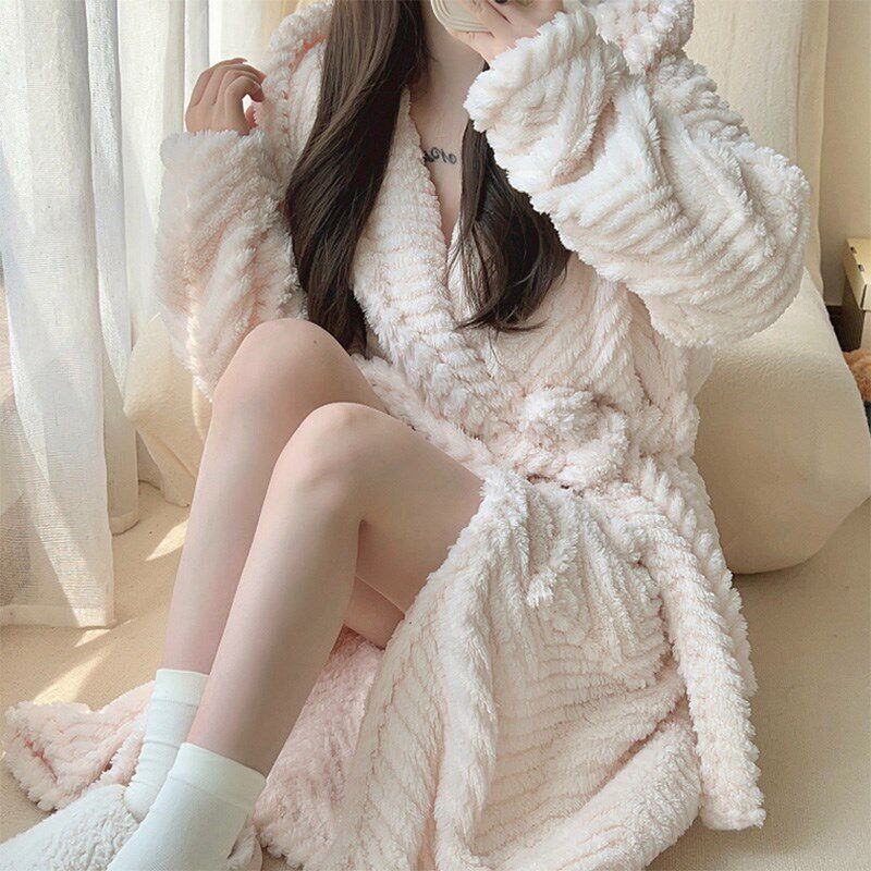 连帽睡袍女冬季长款加厚珊瑚绒浴衣浴袍2024新款黑色晨袍睡衣裙子
