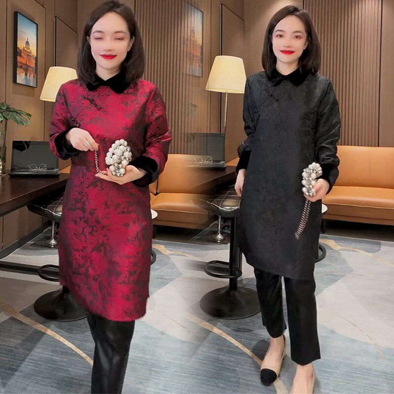 中国风娃娃领连衣裙女23冬季新款娃娃领长袖碎花盘扣中长款旗袍裙
