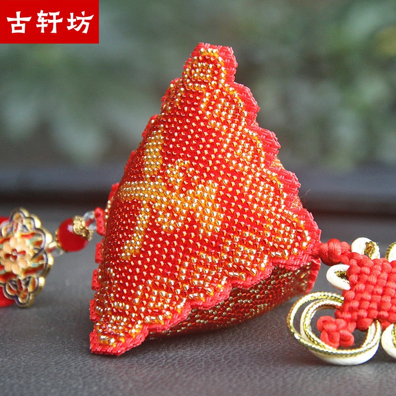 绣好的手工成品十字绣平安福全珠绣高档汽车挂件保平安符车内挂饰