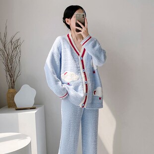蓝天云朵珊瑚绒睡衣女冬季加绒加厚半边绒甜美可爱冬天家居服套装