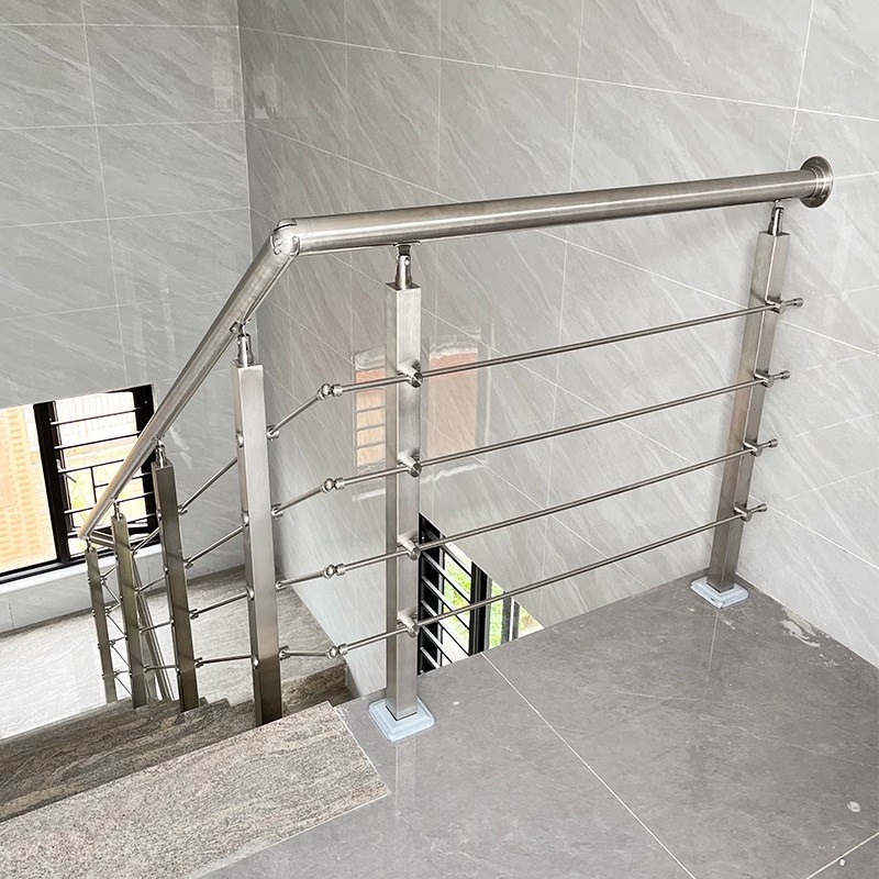 不锈钢楼梯扶手自建房室内家用极简栏杆自装立柱304防锈阳台护栏