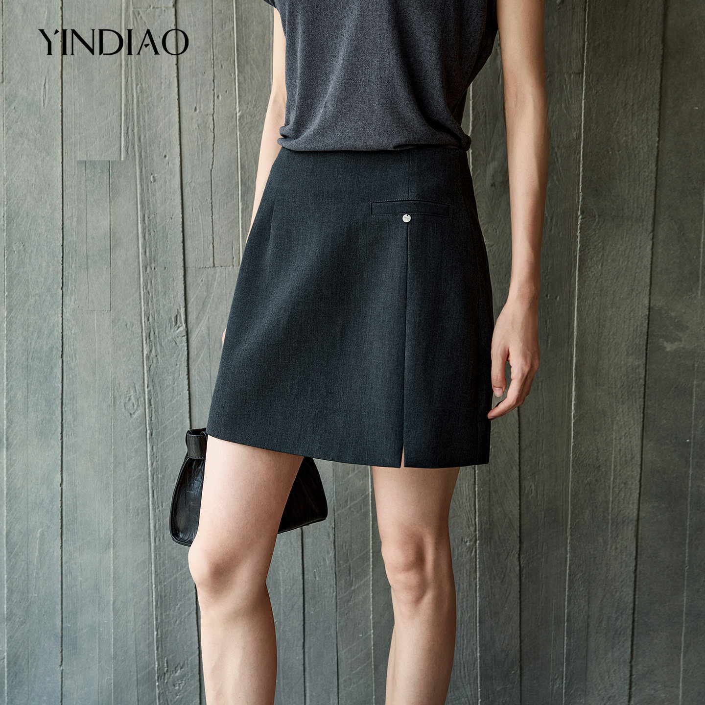 YINDIAO引调净色后拉链西装短裙