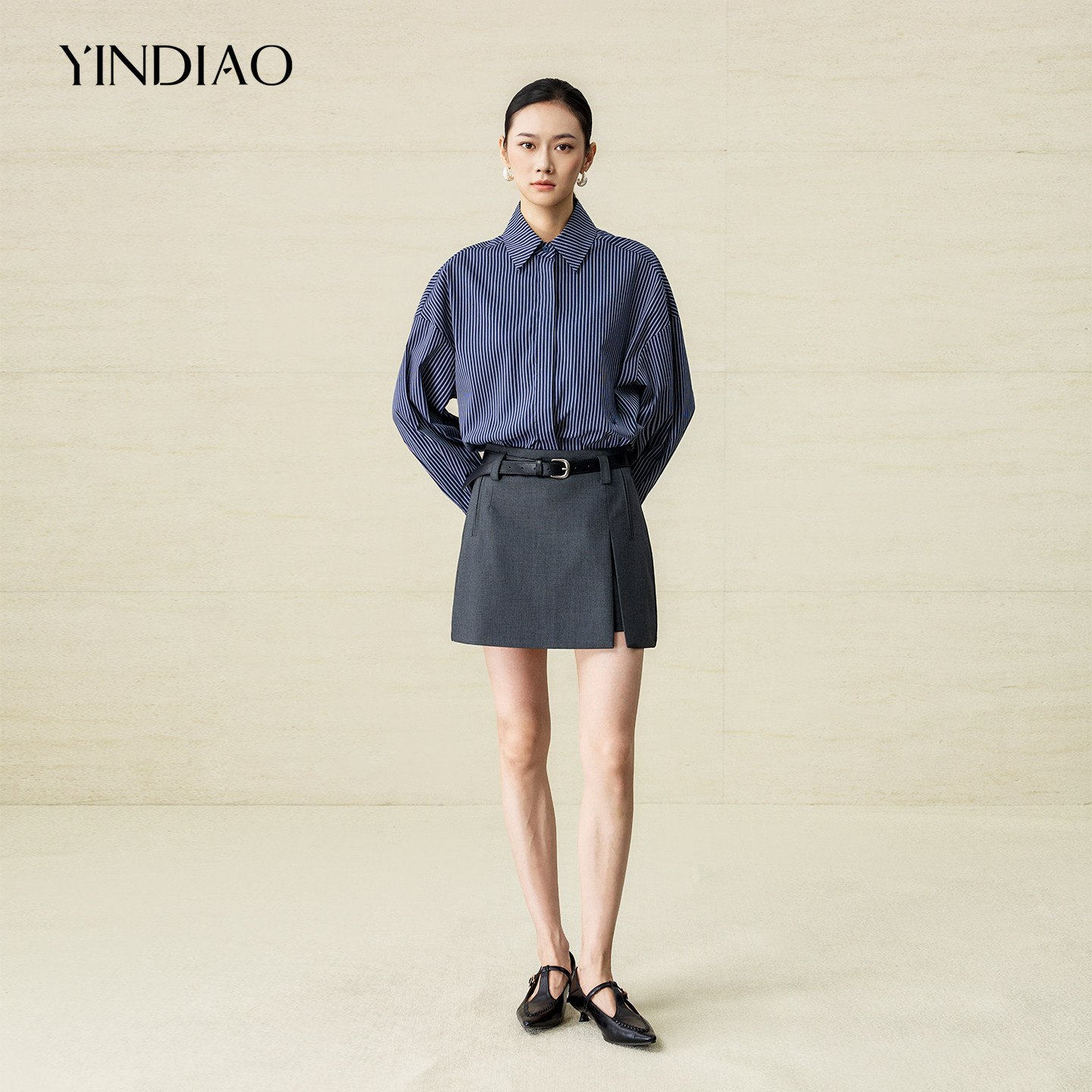 YINDIAO引调简约通勤开叉短裙