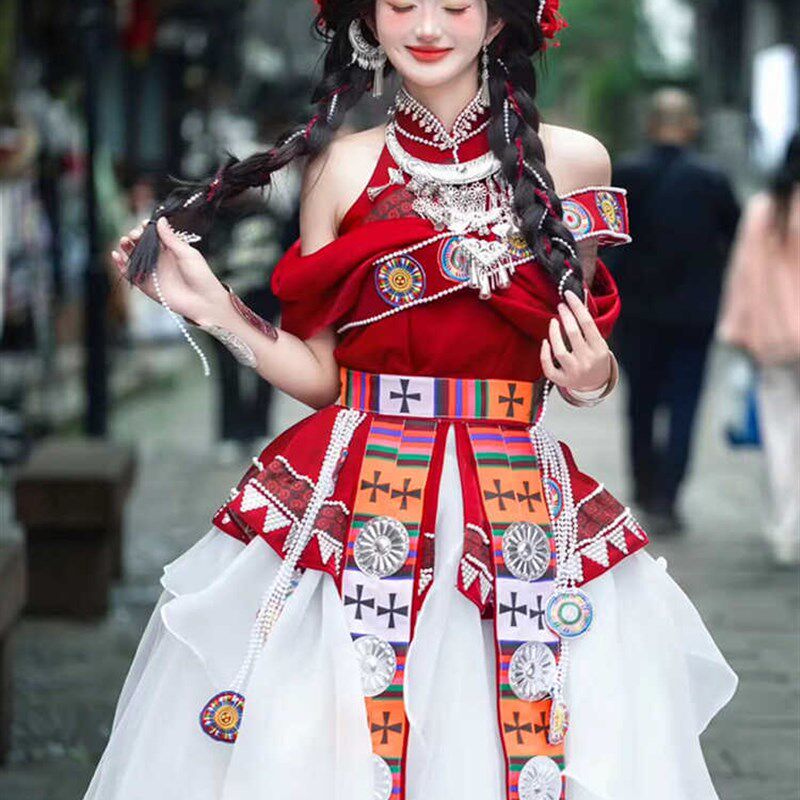 纳西族服装女改良版头饰礼服长裙云南贵州旅拍摄影少数民族演出服