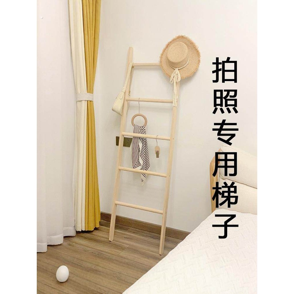 网红女装童装店装饰道具拍照梯子摆拍原木色服装店木头墙体衣服架