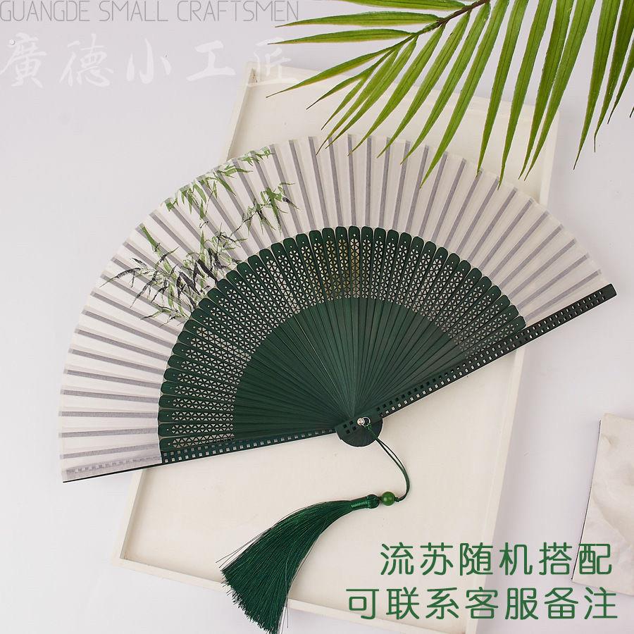 中国风山水画扇子古风折扇复古夏季女式折叠扇古典丝绸小绢扇子