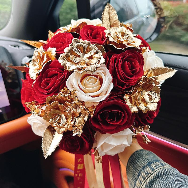 中式新娘手捧花仿真花金色玫瑰假花接亲婚礼婚庆秀禾搭配婚纱摄影