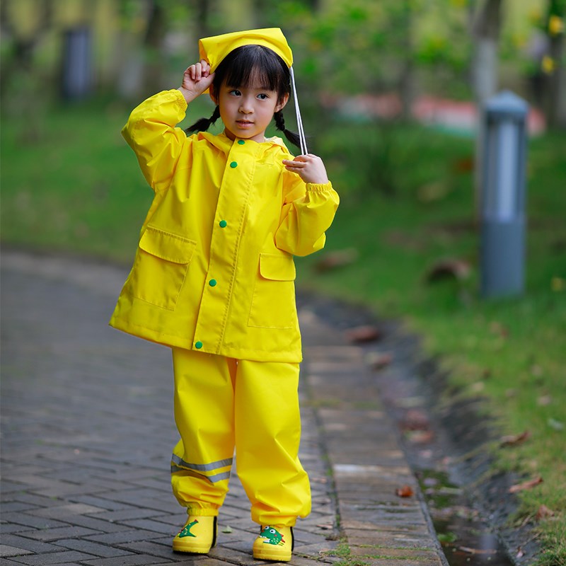 儿童雨衣背带雨裤连体安吉游戏服两用款防水全身男女童幼儿园套装