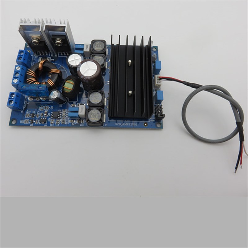 车载 广场舞 拉杆箱 大功率数字功放板2x80W 电瓶供电 带升压